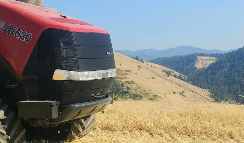 Case IH JTI 620 at Jones Truck and Implement in Colfax, Washington